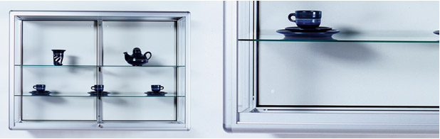 innenvitrine mit schiebet&uuml;ren
